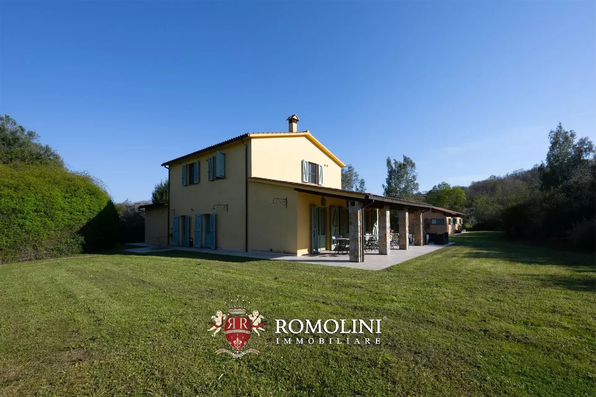 AGRITURISMO CON CENTRO BENESSERE IN VENDITA IN MAREMMA, TOSCANA