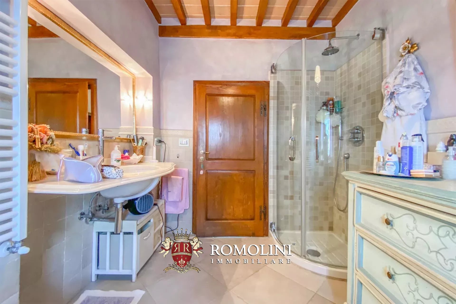 4 Bedroom Villa/Townhouse's Image 14