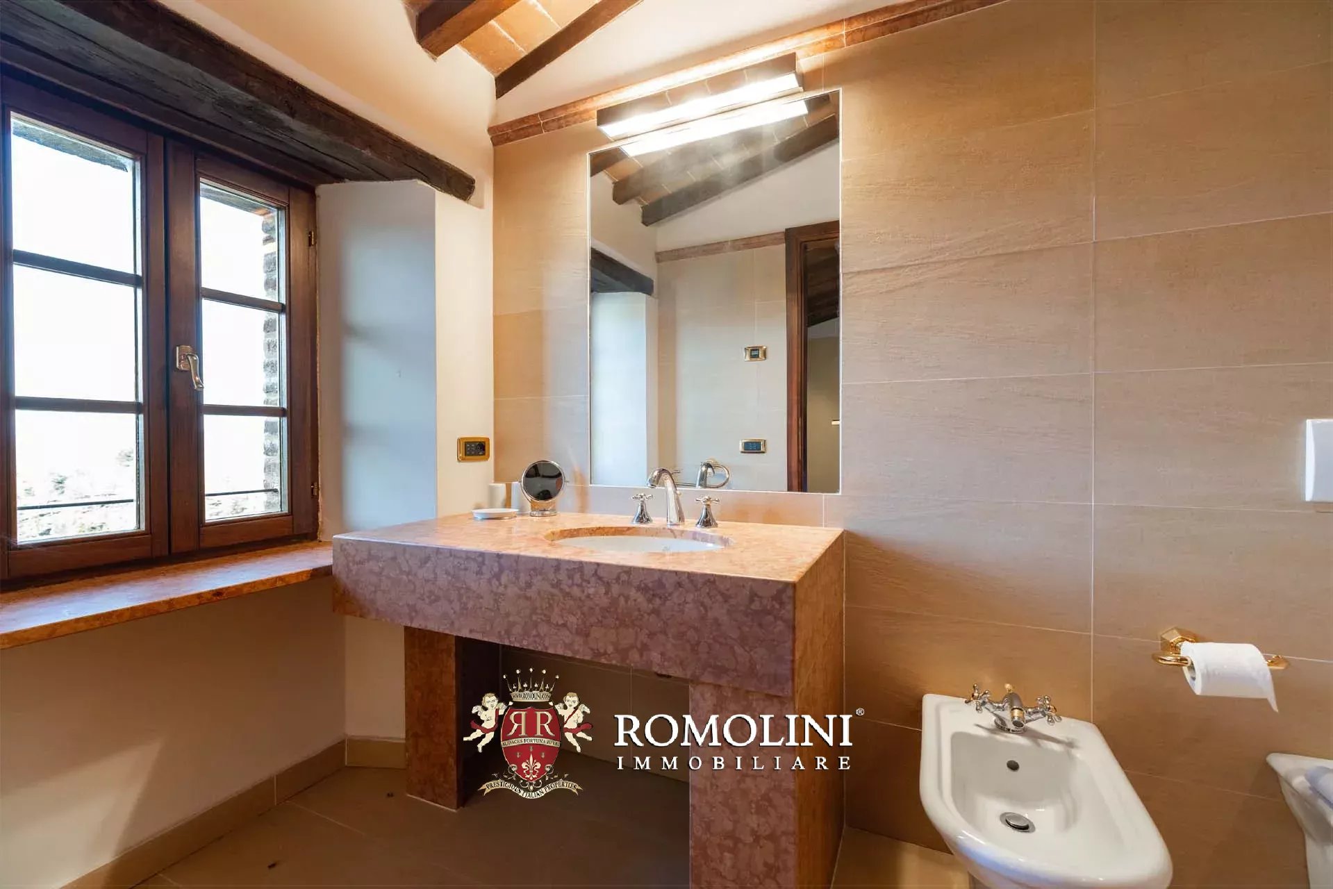 10 Bedroom Villa/Townhouse's Image 137