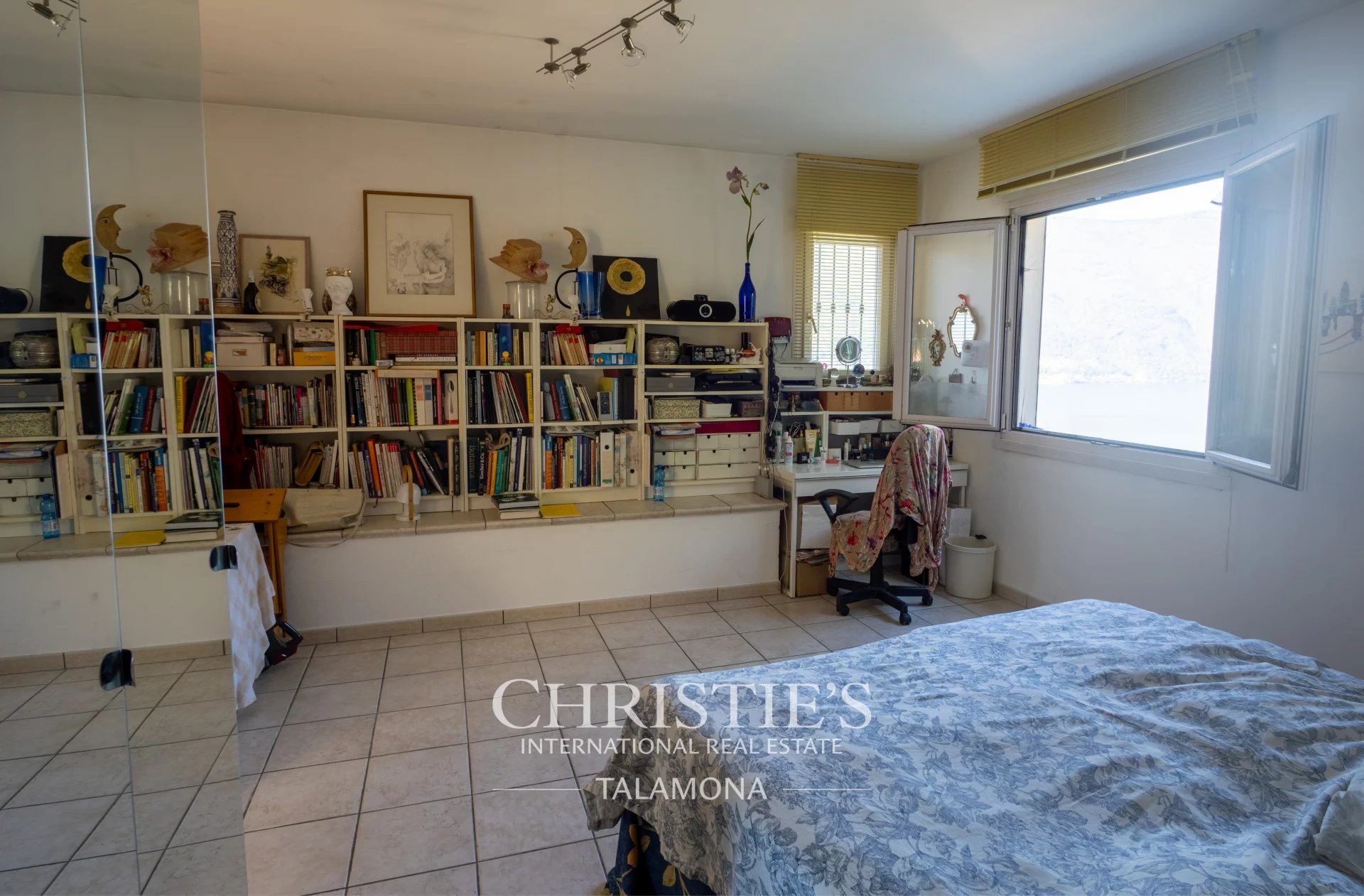 Villa/Townhouse's Image 25