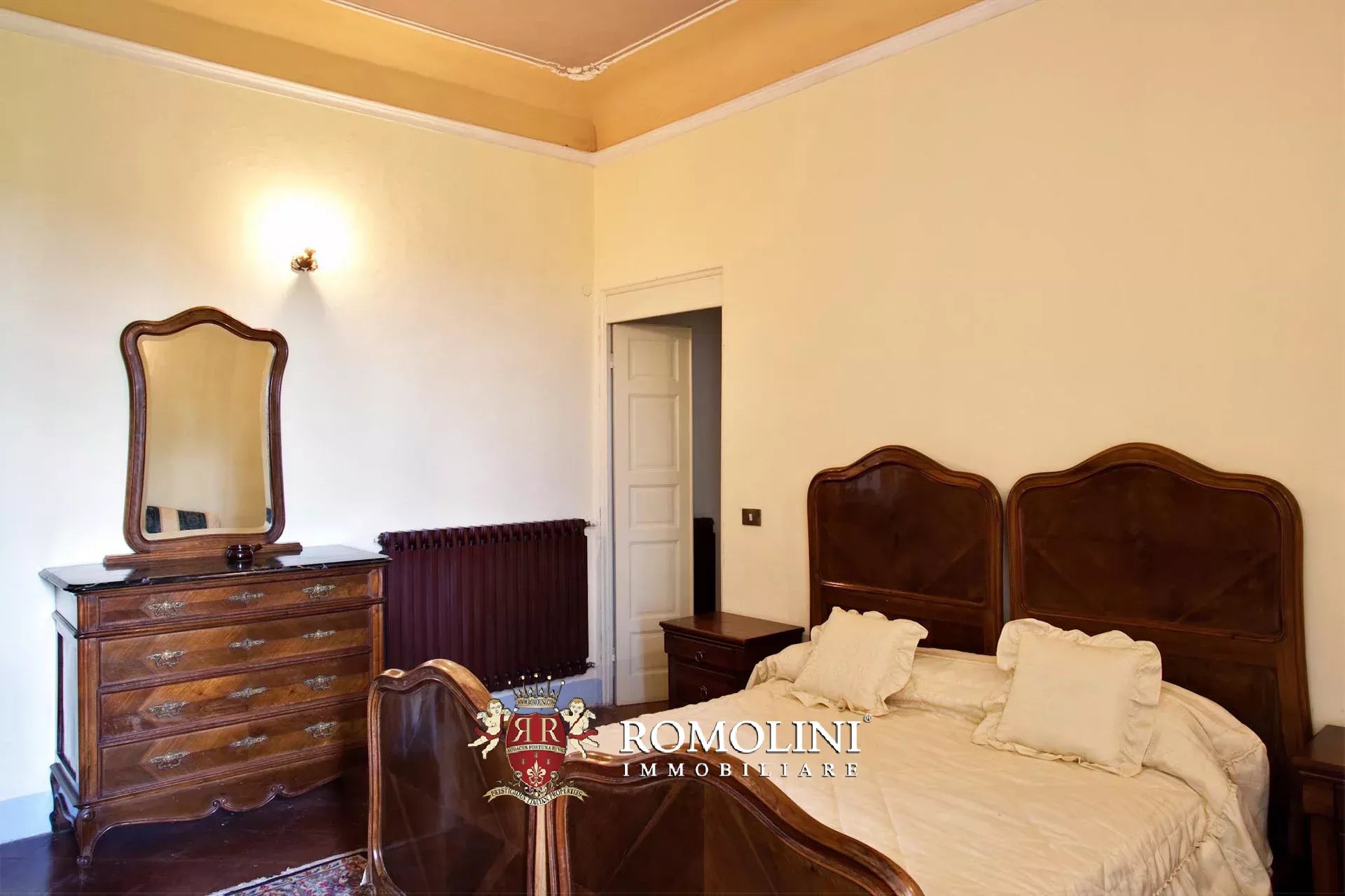 20 Bedroom Vineyard's Image 64