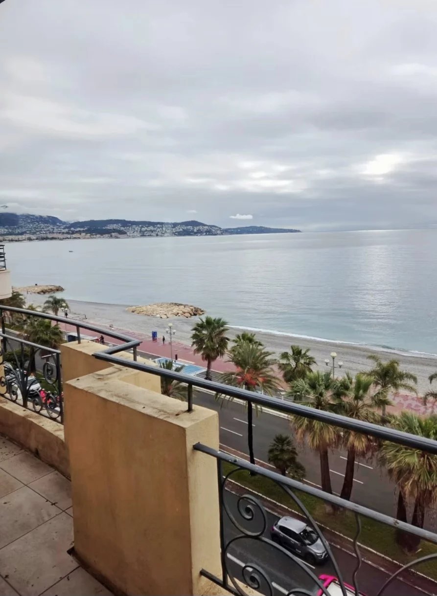 Agence immobilière de JOHN ROYCE