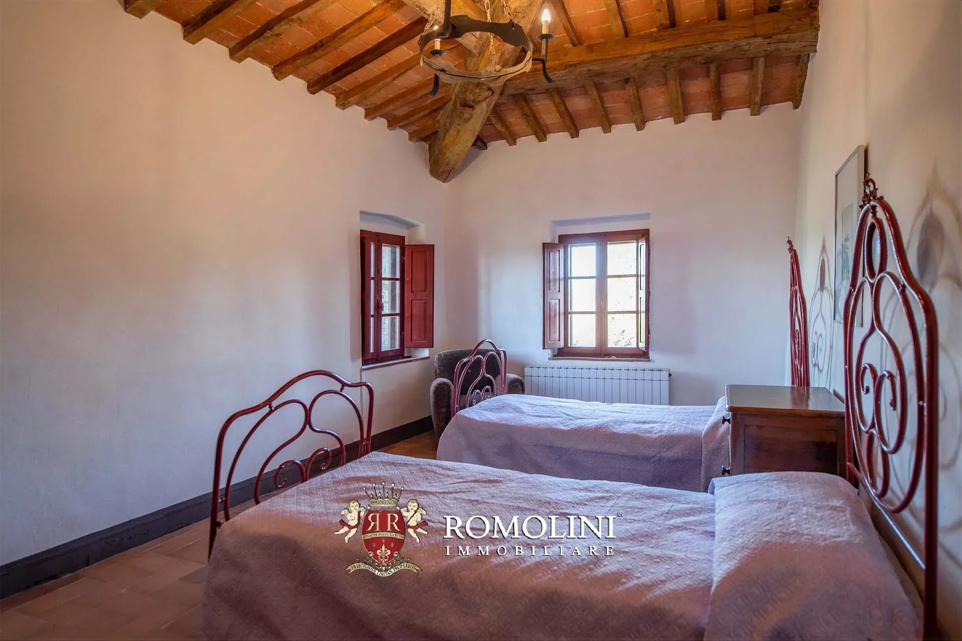 5 Bedroom Villa/Townhouse's Image 41