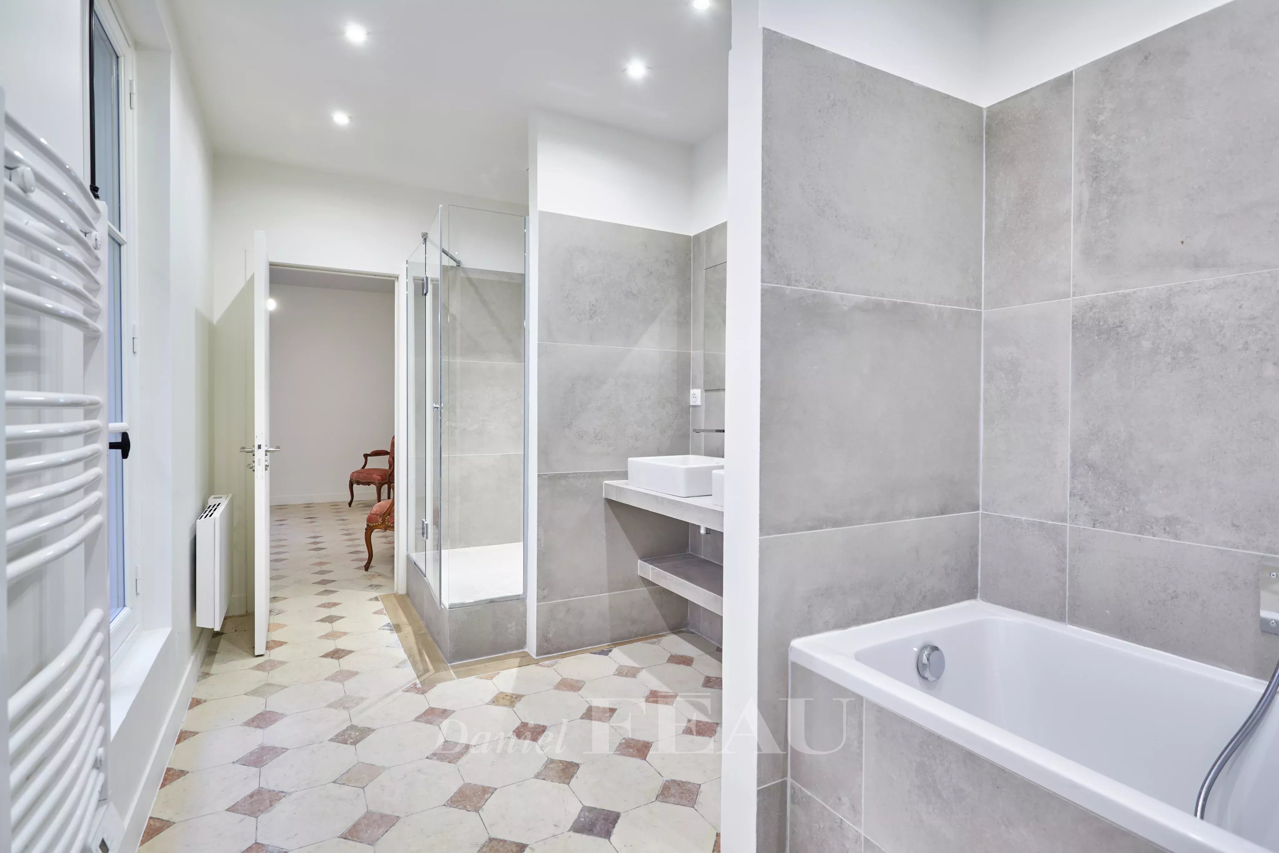 Sale Apartment Paris 6th