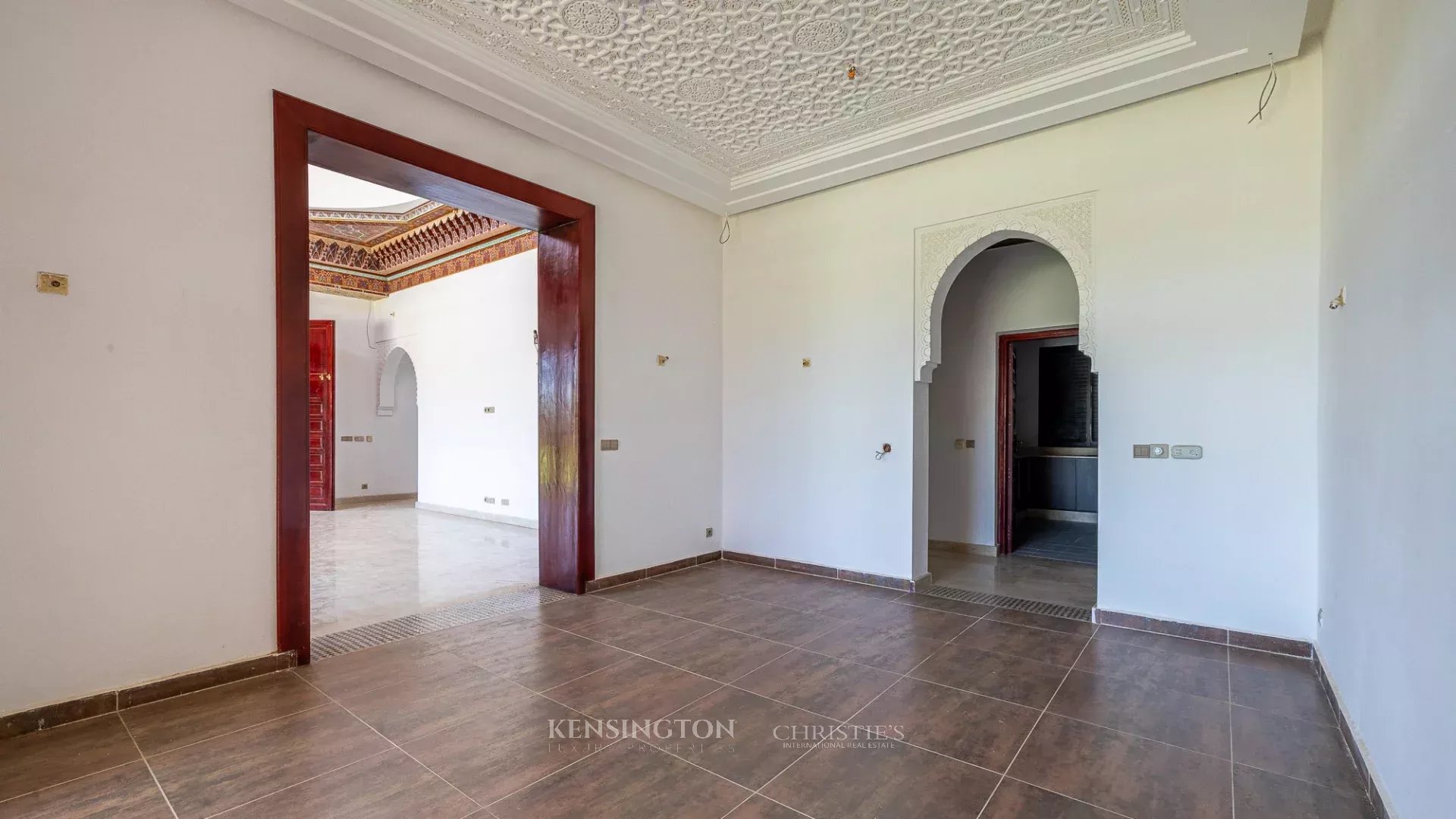 10 Bedroom Villa/Townhouse's Image 28
