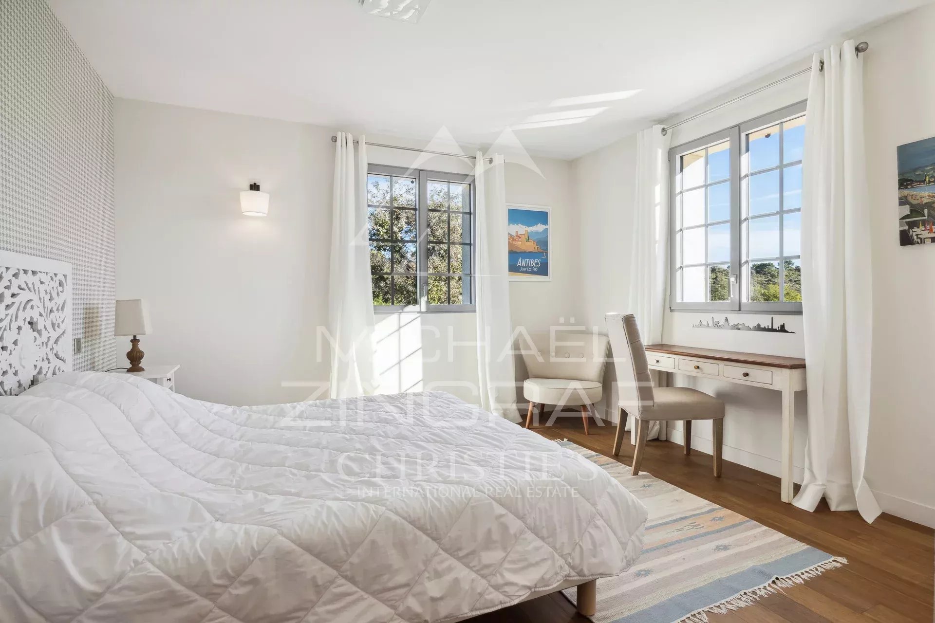 6 Bedroom Villa/Townhouse's Image 6
