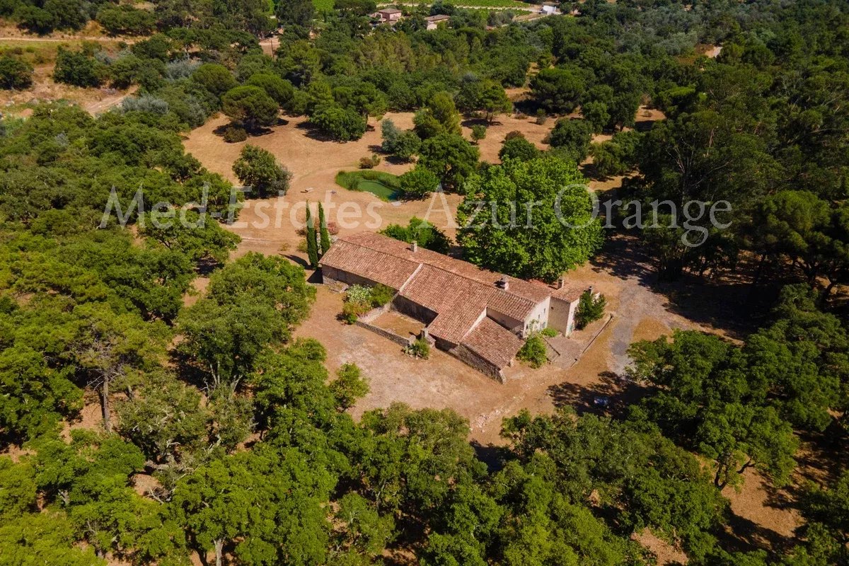 Agence immobilière de Med-Estates Saint Tropez