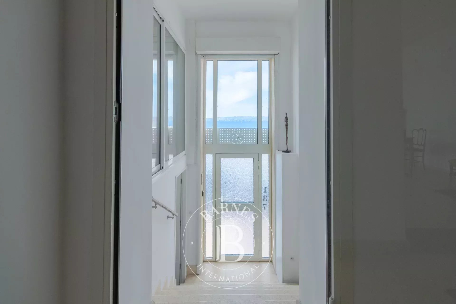 MARSEILLE -  13007 - VALLON DES AUFFES CORNICHE - MAISON - 293 M2 - VUE MER - JARDIN TERRASSES ET GARAGES - picture 6