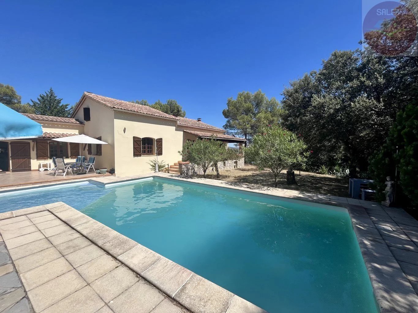 Propriété de 268m² avec vue une belle vue degagée