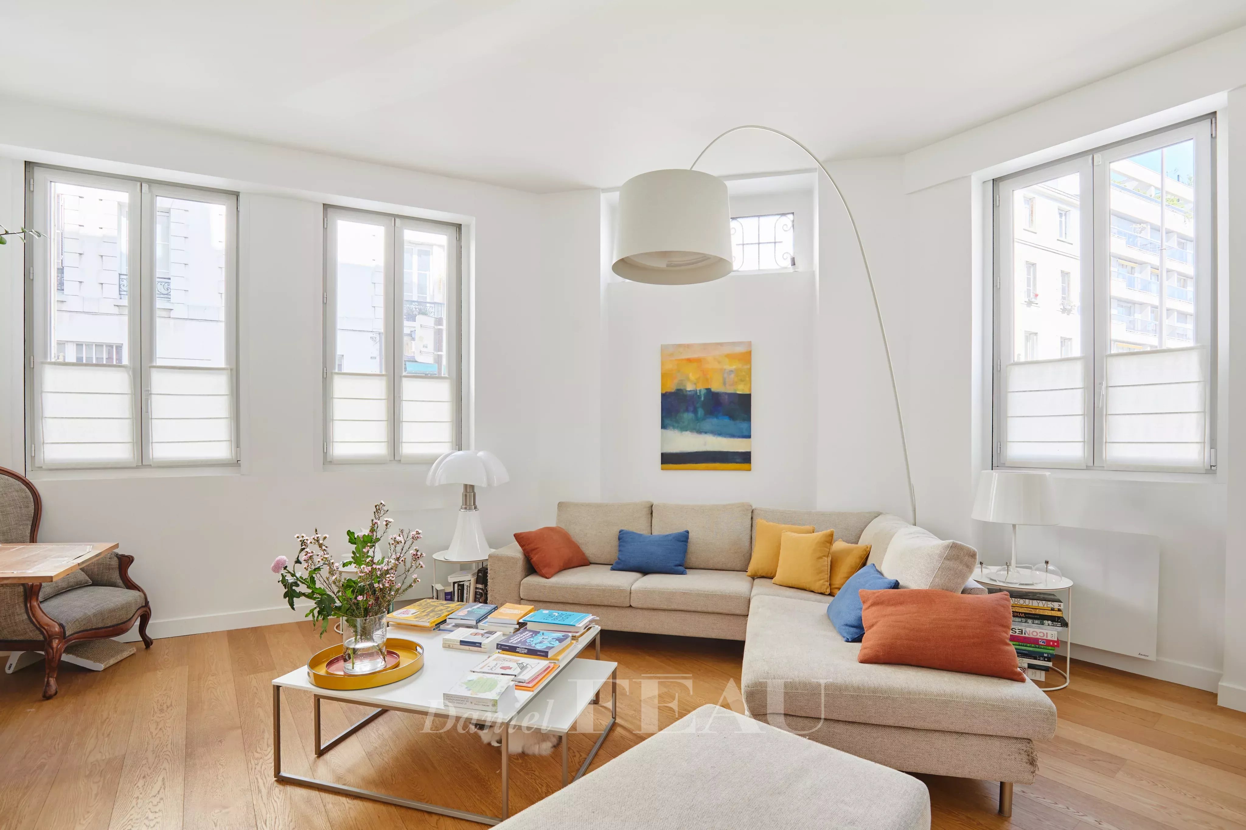 Paris 5th District – A dual-aspect 3-bed apartment