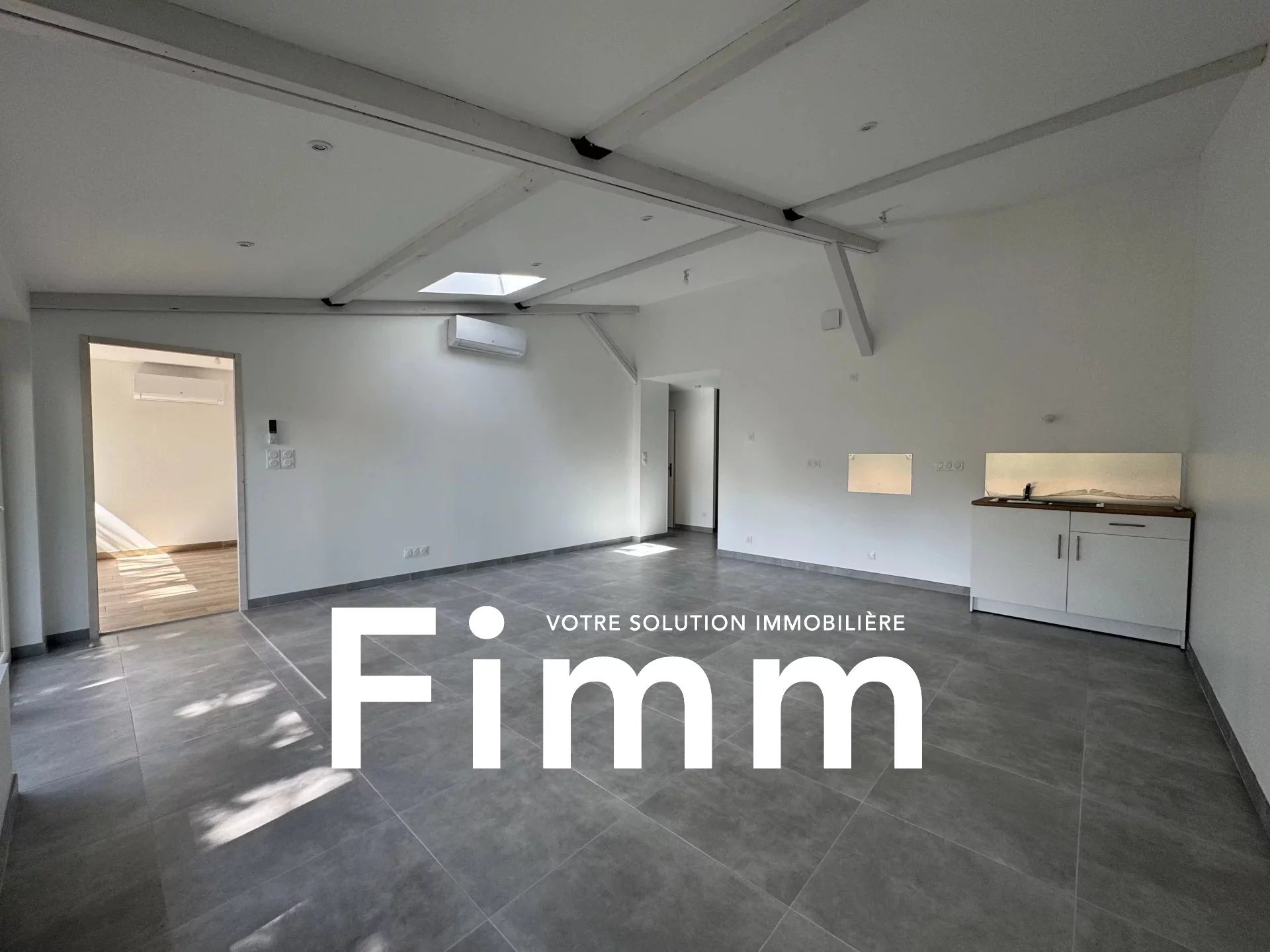 Agence immobilière de 