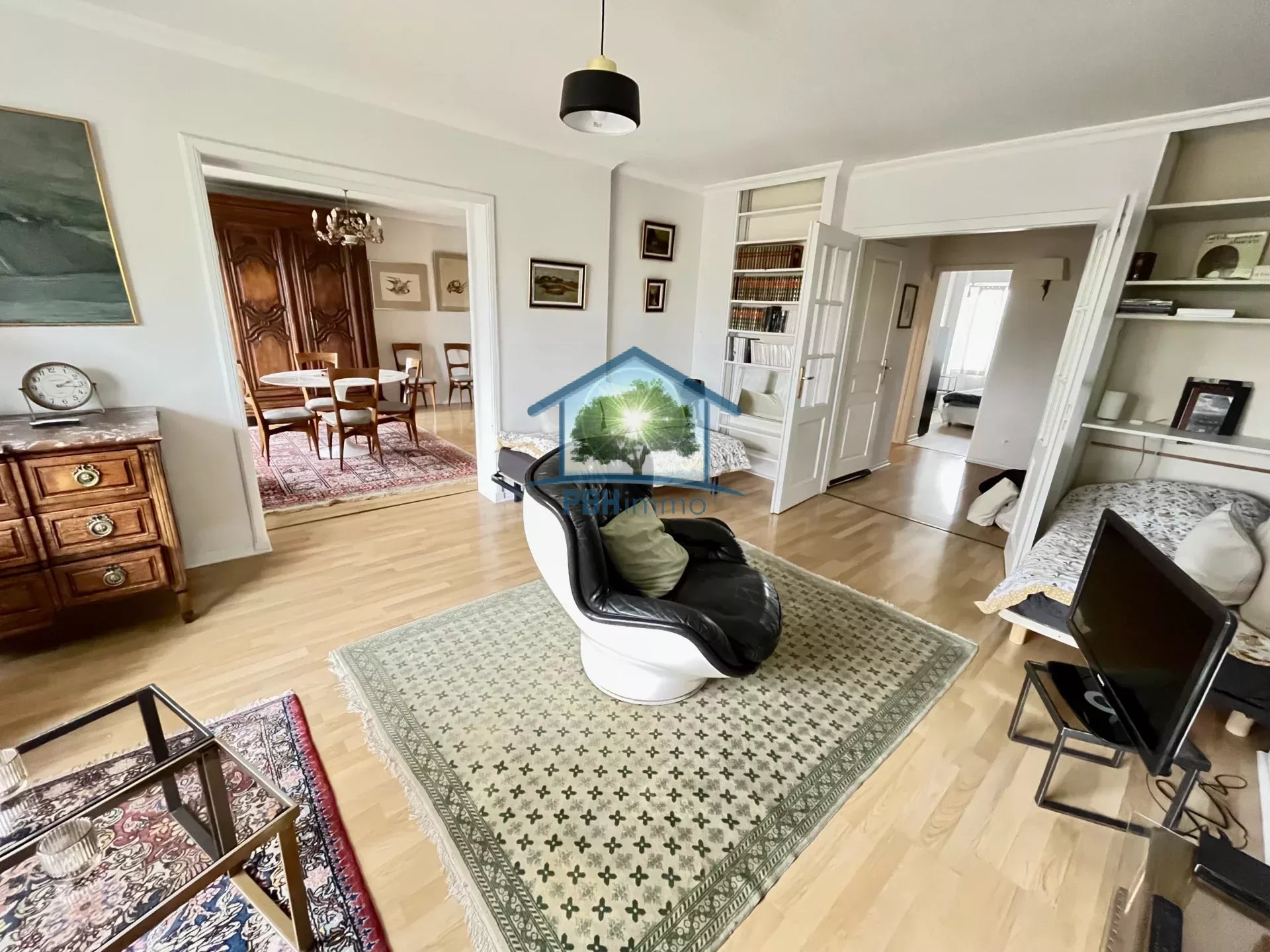 COLMAR (68) - Appartement et 2 places de parking