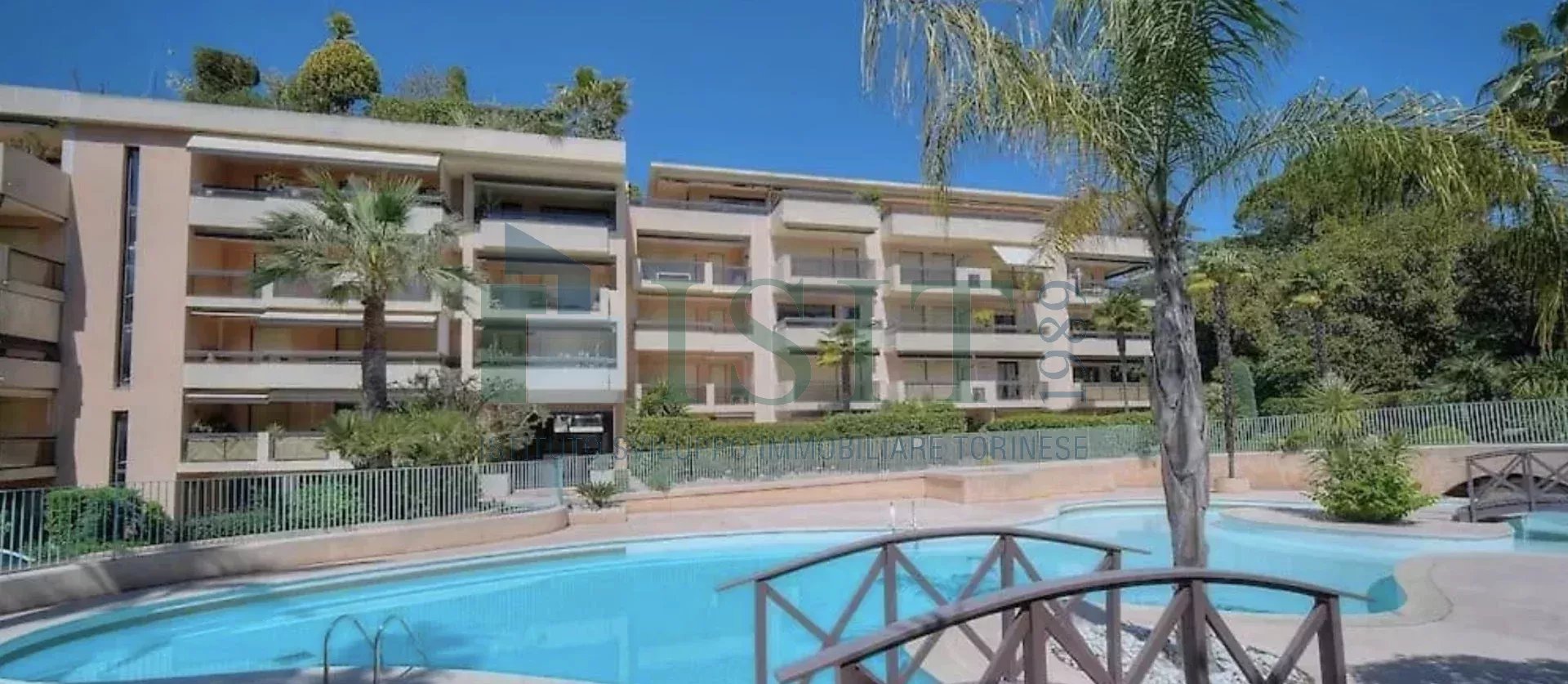 Appartement moderne à Cannes avec piscine et tennis