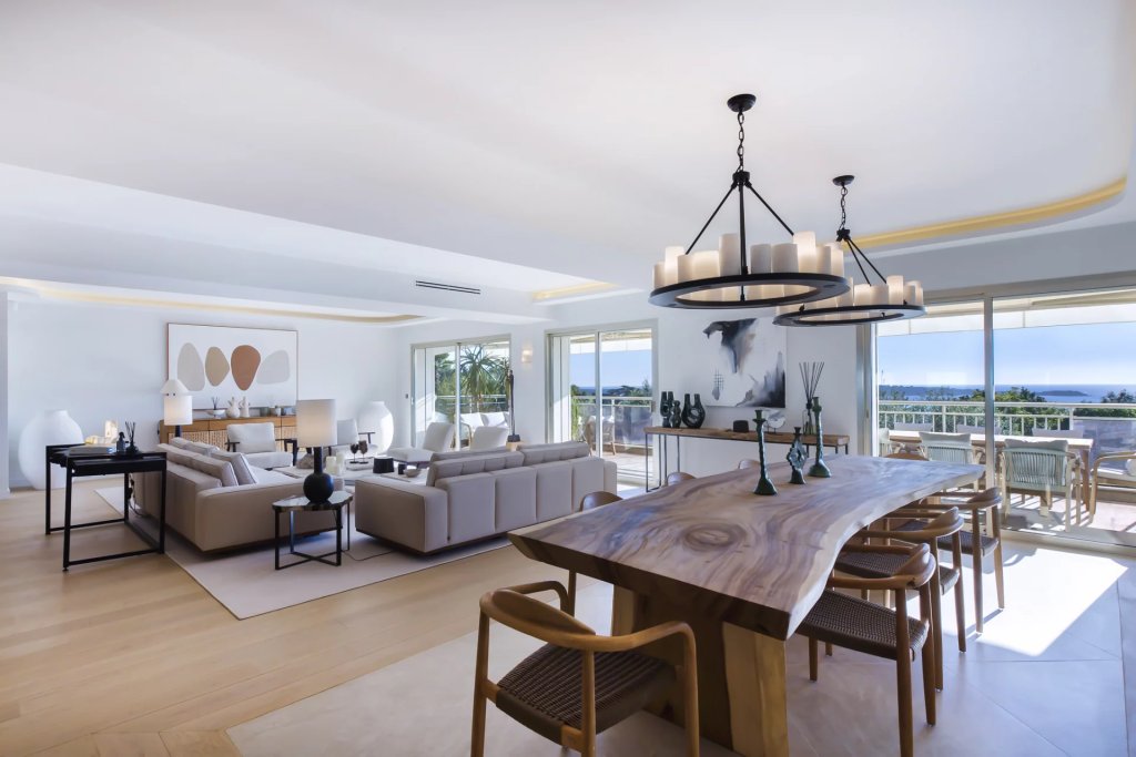 Villa for sale in Cannes — Premium Sea View Family Villa in Cannes Californie | Legacy Estate