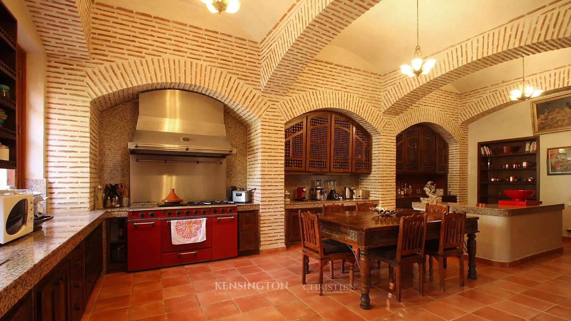 5 Bedroom Villa/Townhouse's Image 26