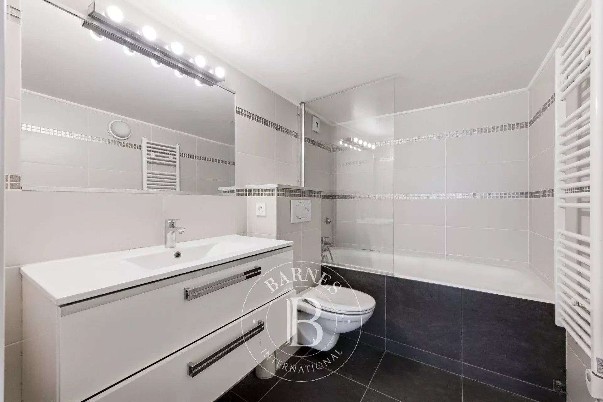 Bourg-la-Reine  - Appartement 4 Pi&egrave;ces 3 Chambres - picture 16