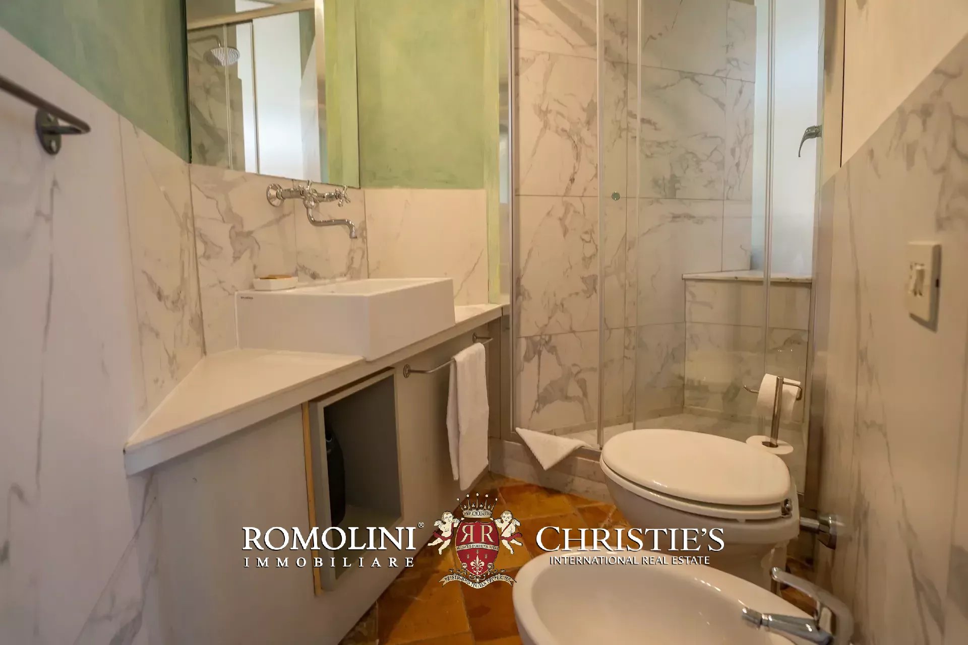10 Bedroom Villa/Townhouse's Image 115