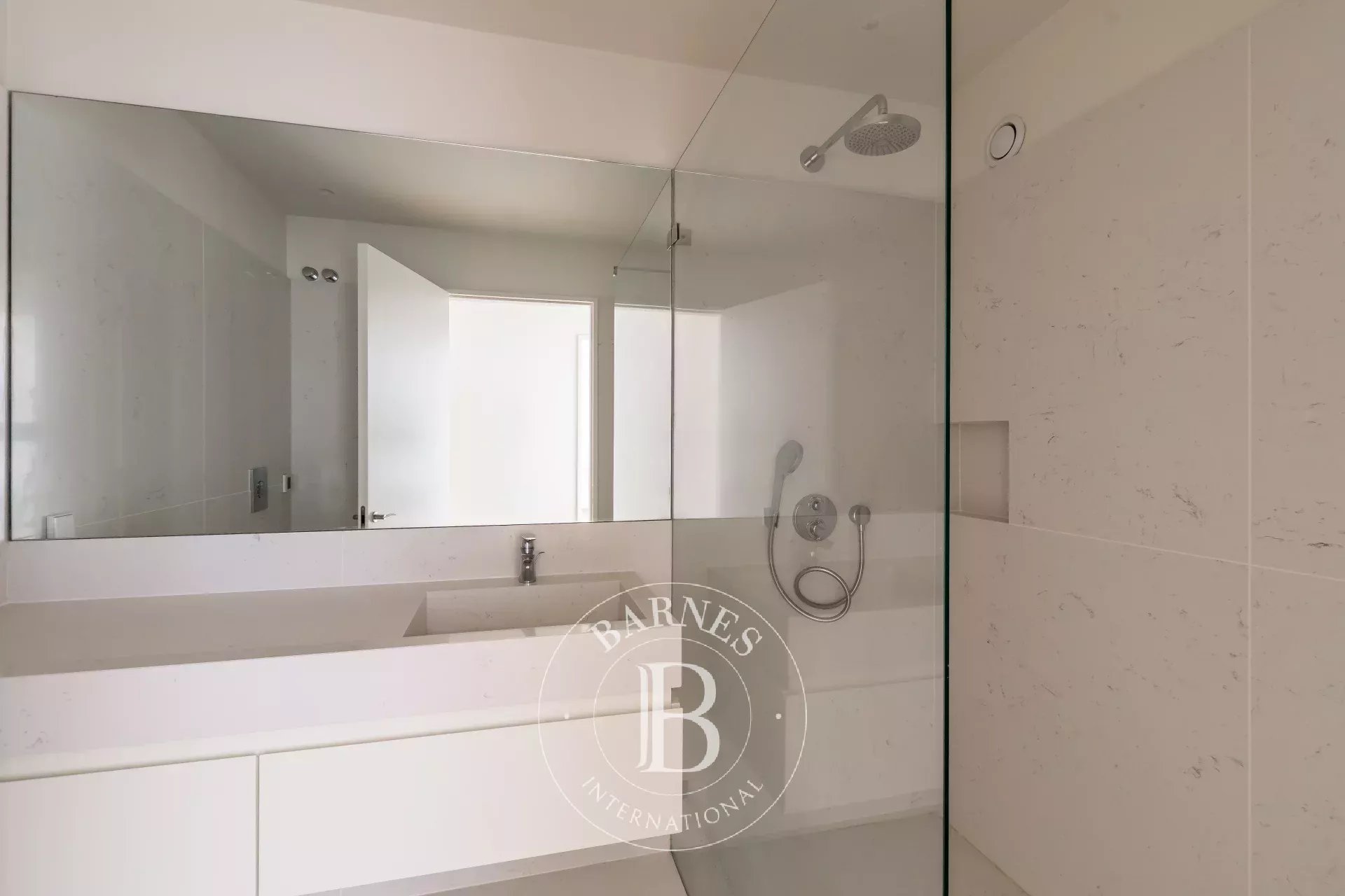 Daire Arroios - picture 7