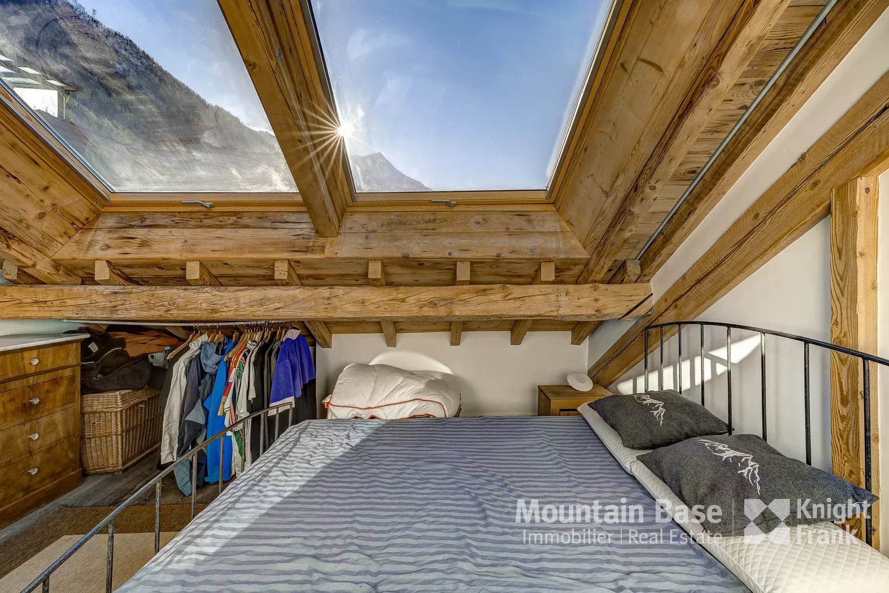 Photo of A beautifully renovated, 6-bedroom house in central Chamonix