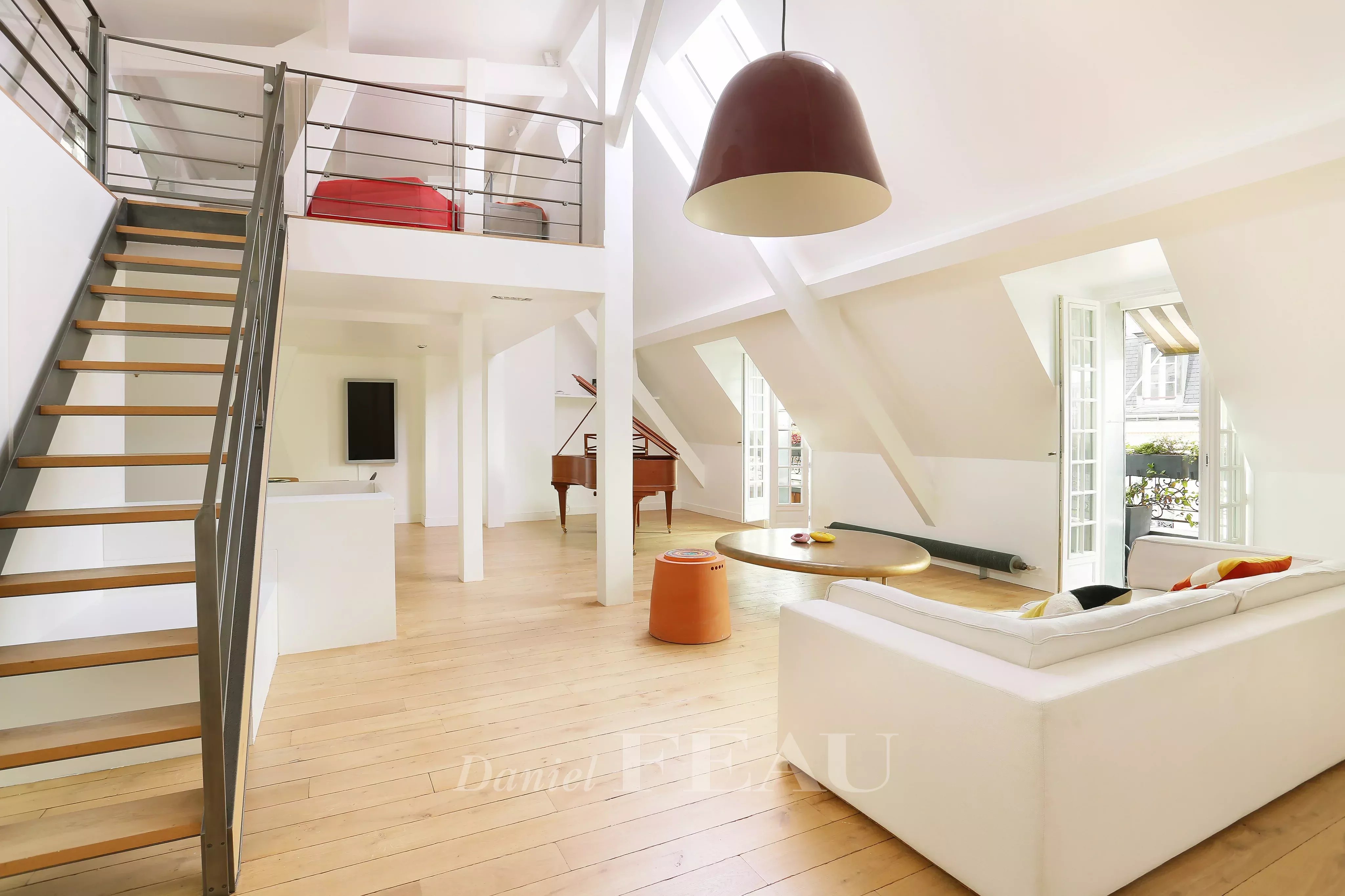 Sale Apartment Paris 4th