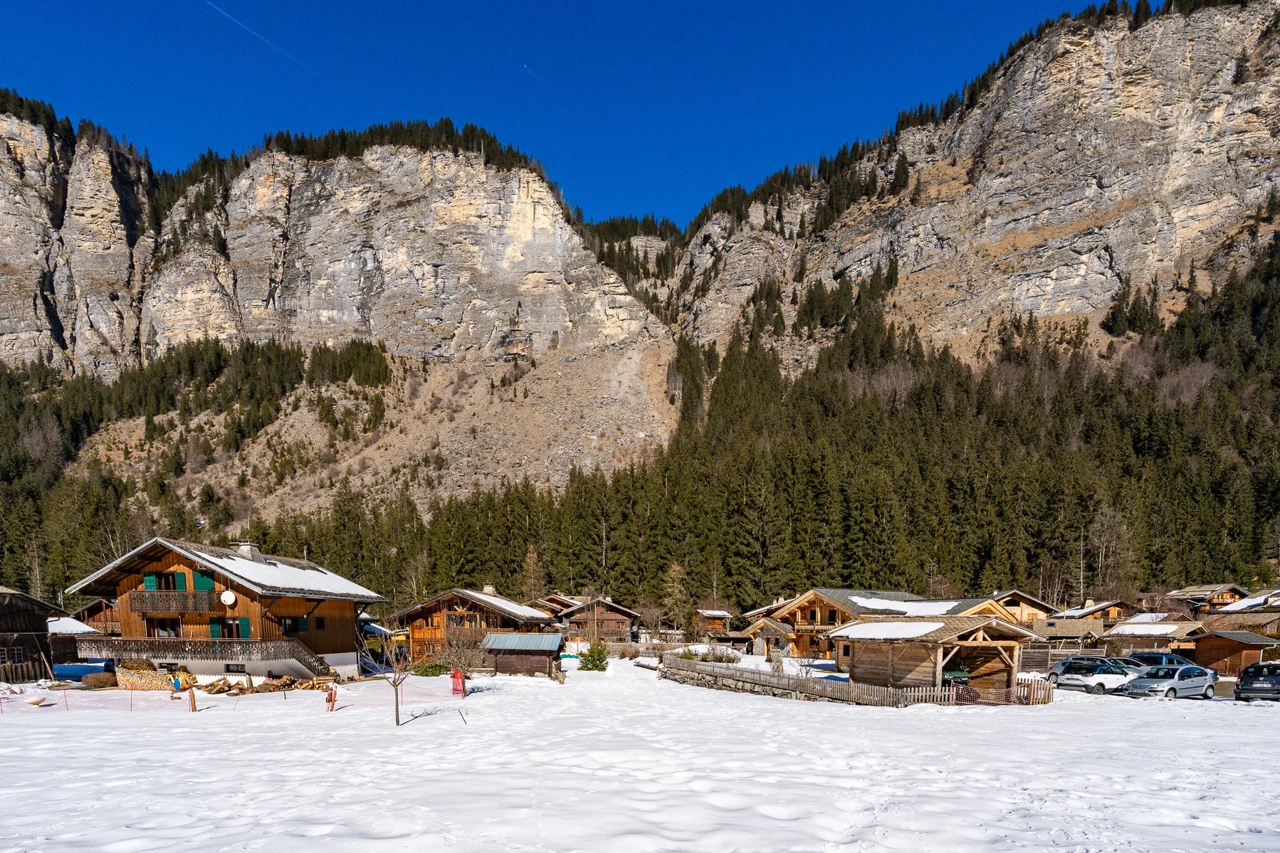Photo of MORZINE - A new-build, 5-bedroom chalet right by the Avoriaz lift in Morzine