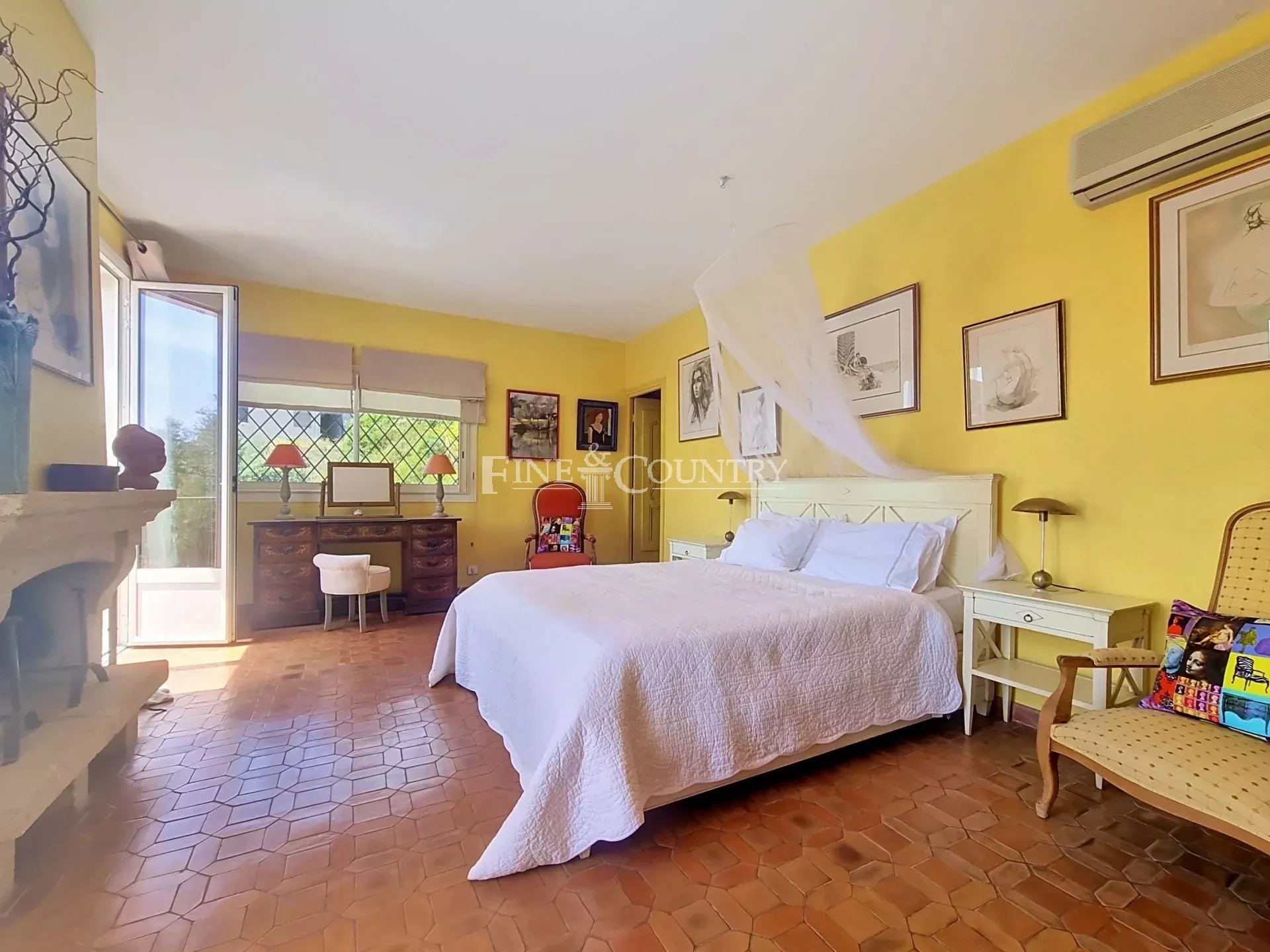 Photo of Villa for sale in Theoule sur Mer