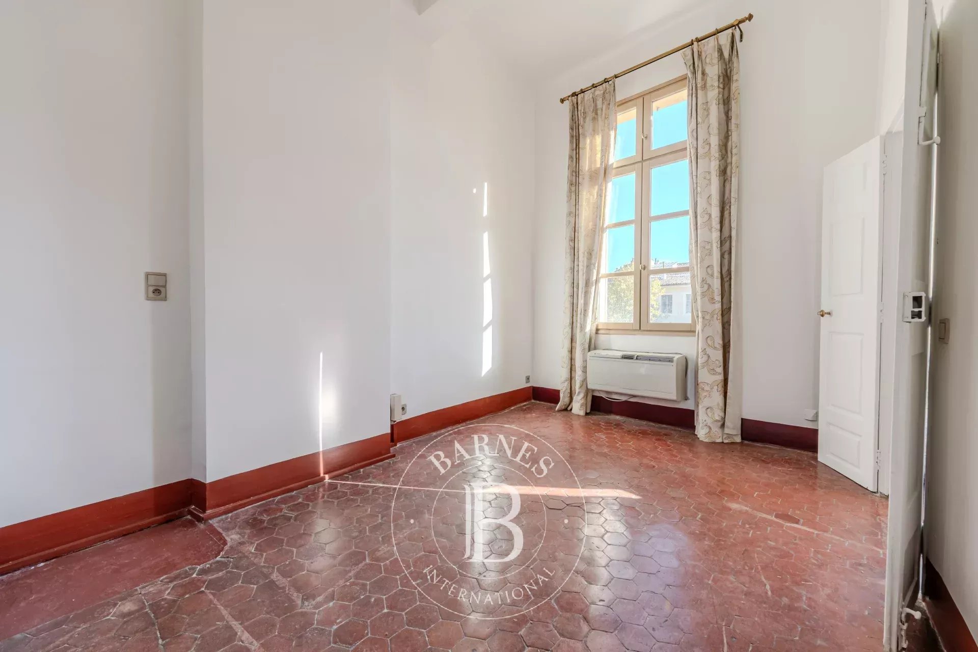 Daire Aix-en-Provence - picture 9