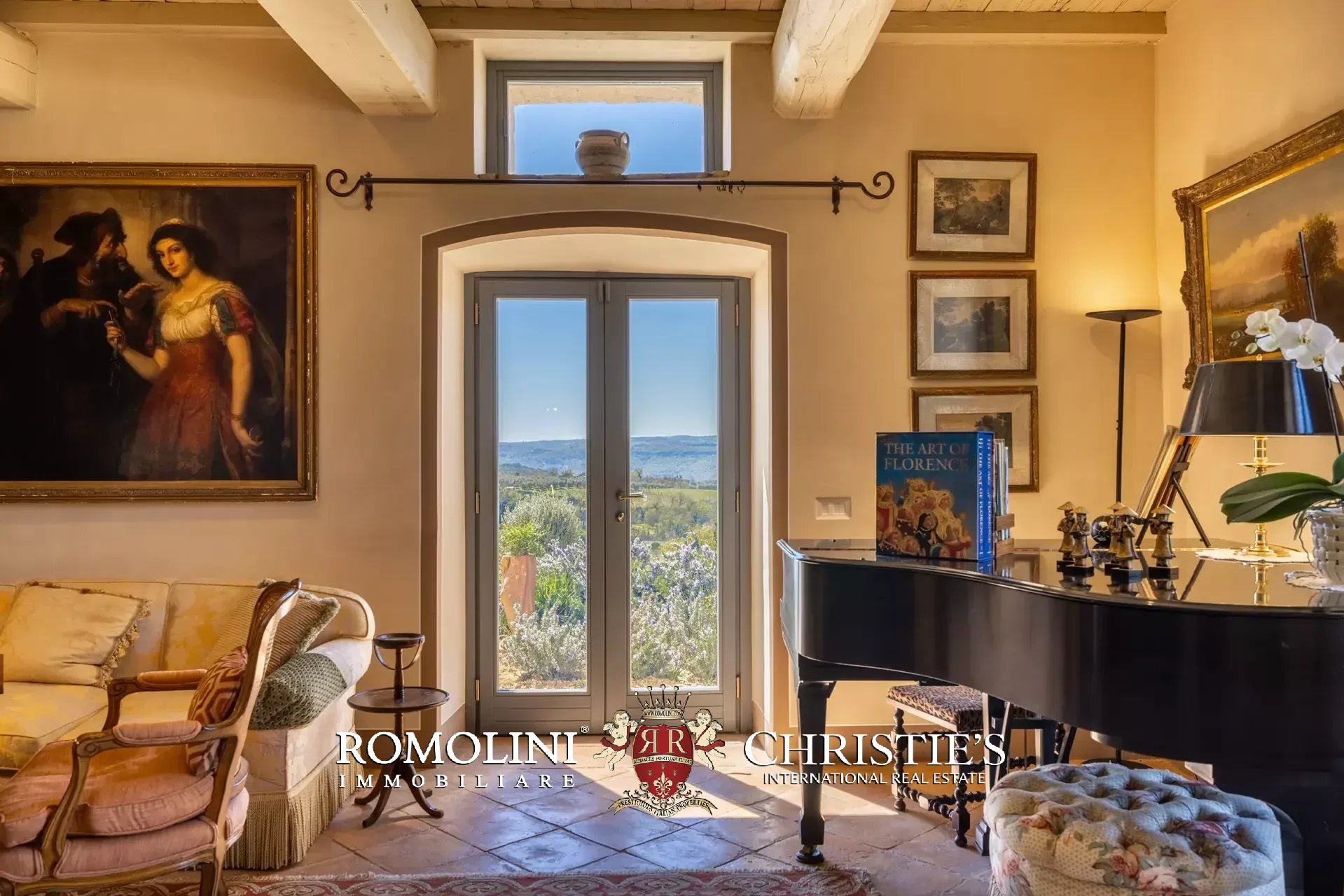 6 Bedroom Villa/Townhouse's Image 69