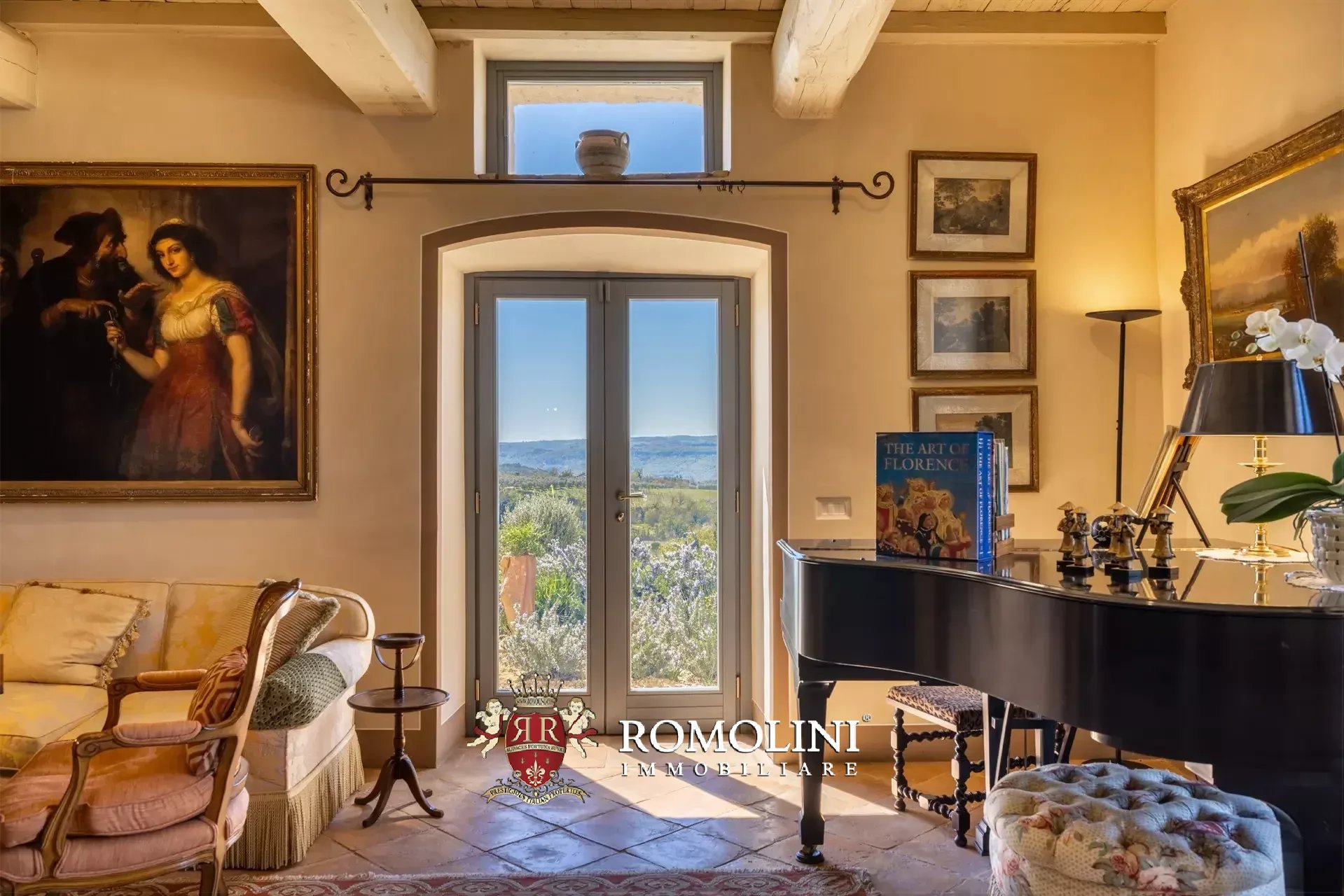 6 Bedroom Villa/Townhouse's Image 69