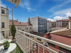 Luxury 2-Bedroom Apartment for Sale in Cannes Center Banane — photo 1 of 7