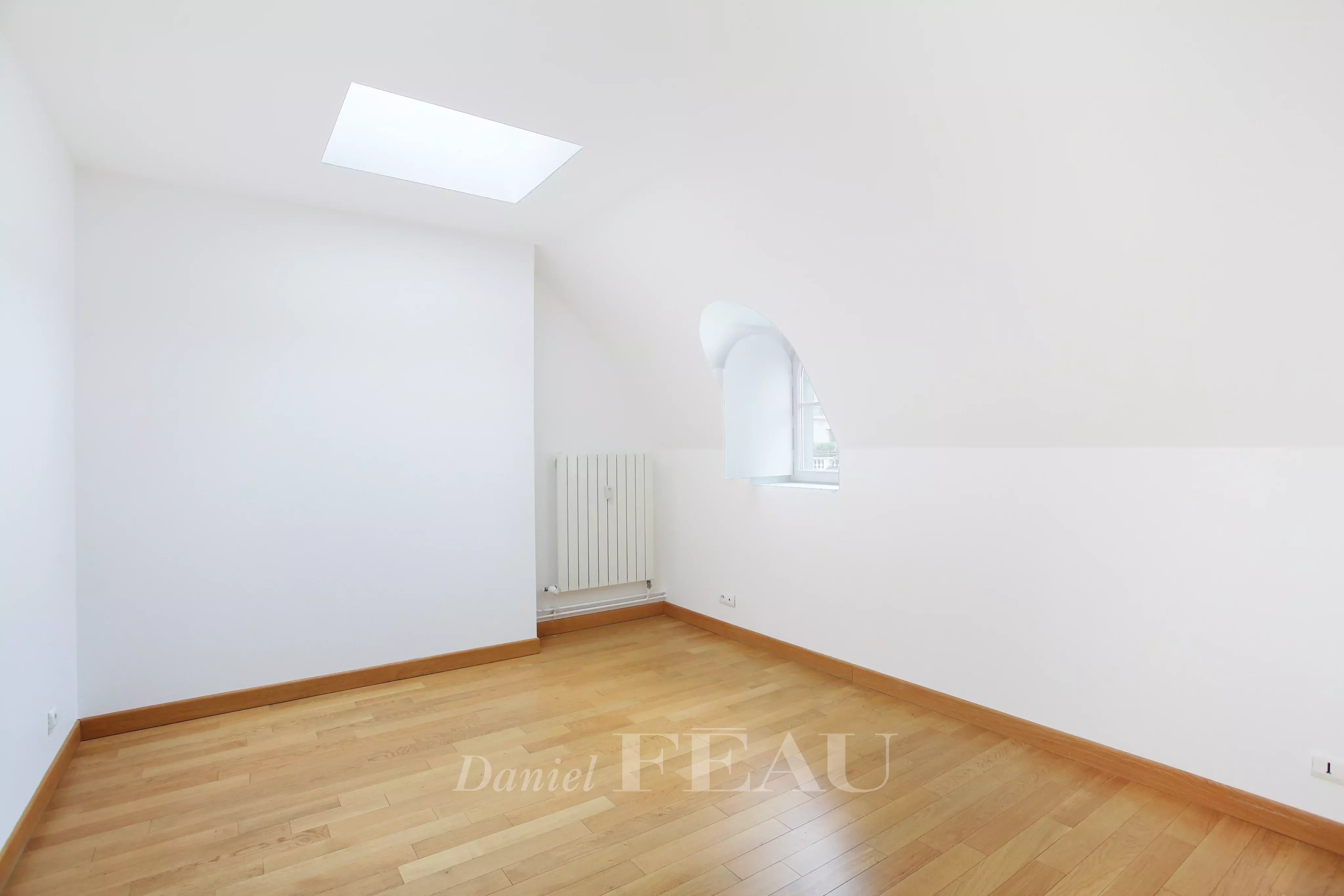 Rental Apartment Paris 8th