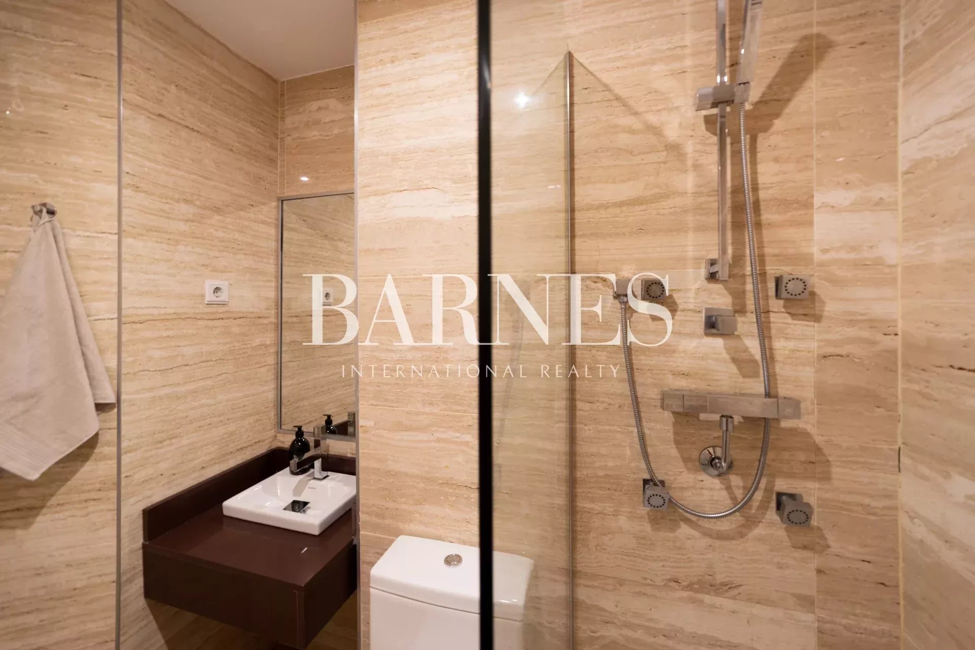 Daire Madrid - picture 18