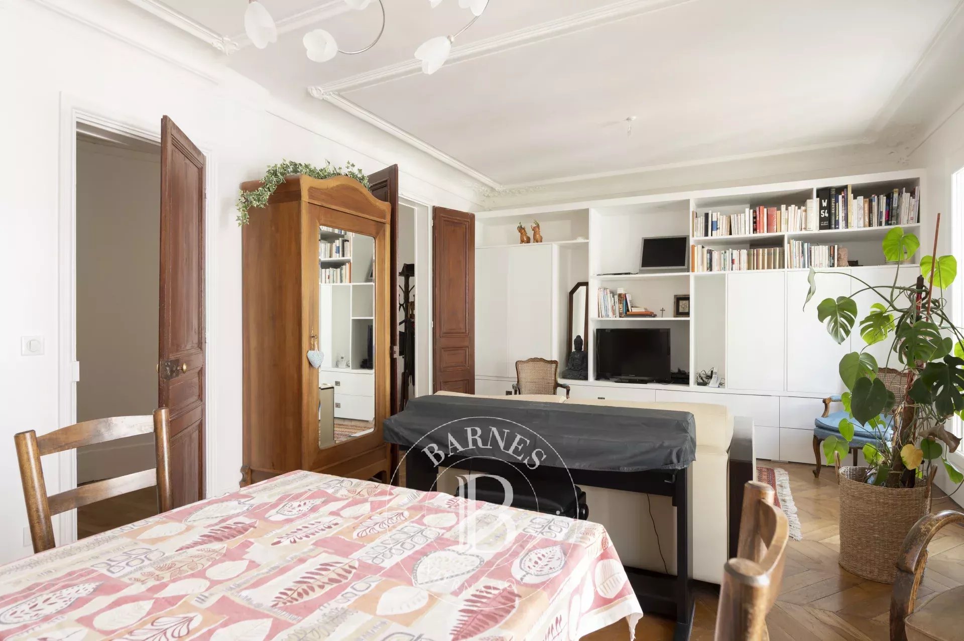 Daire Paris 18ème - picture 12