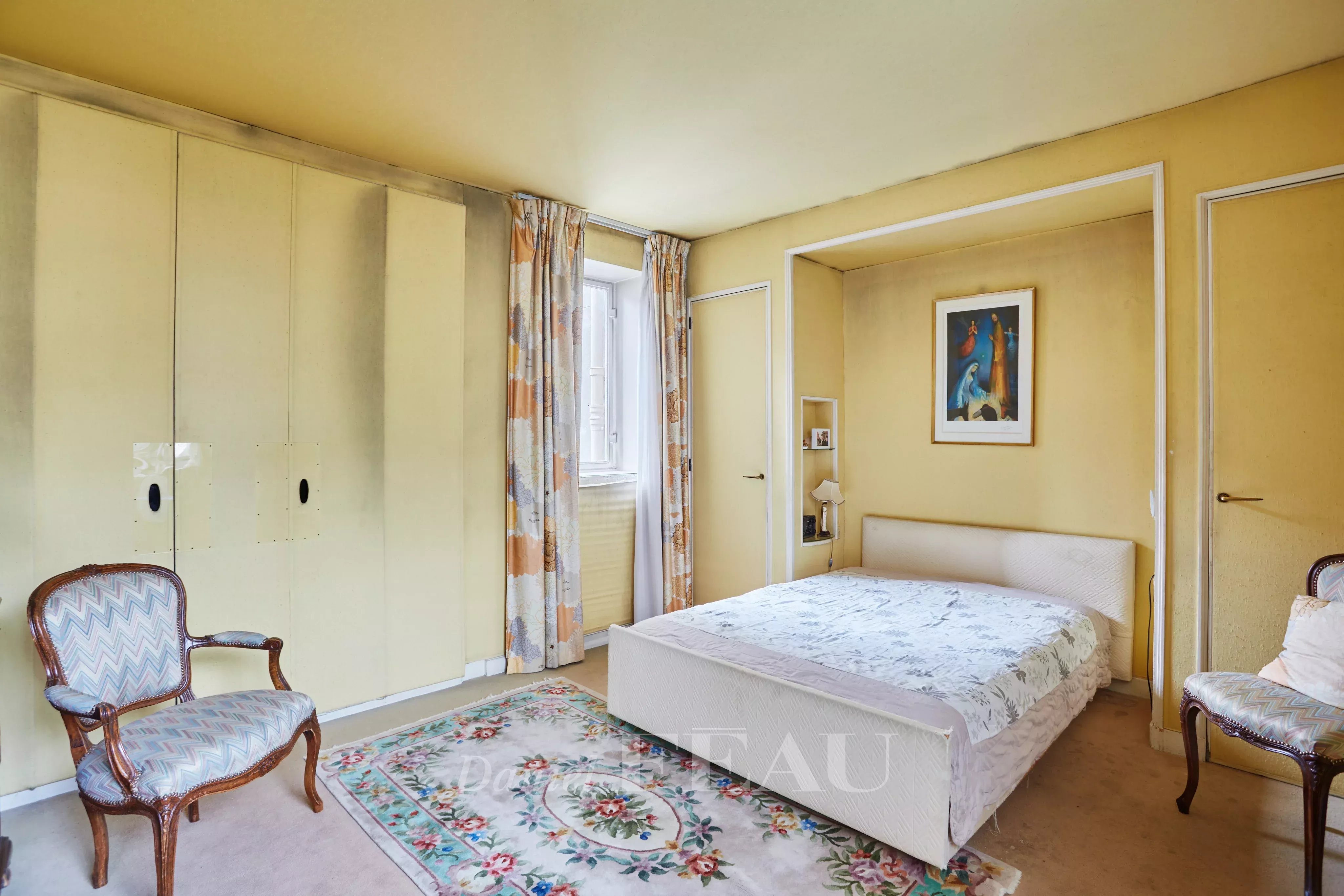 Sale Apartment Paris 7th