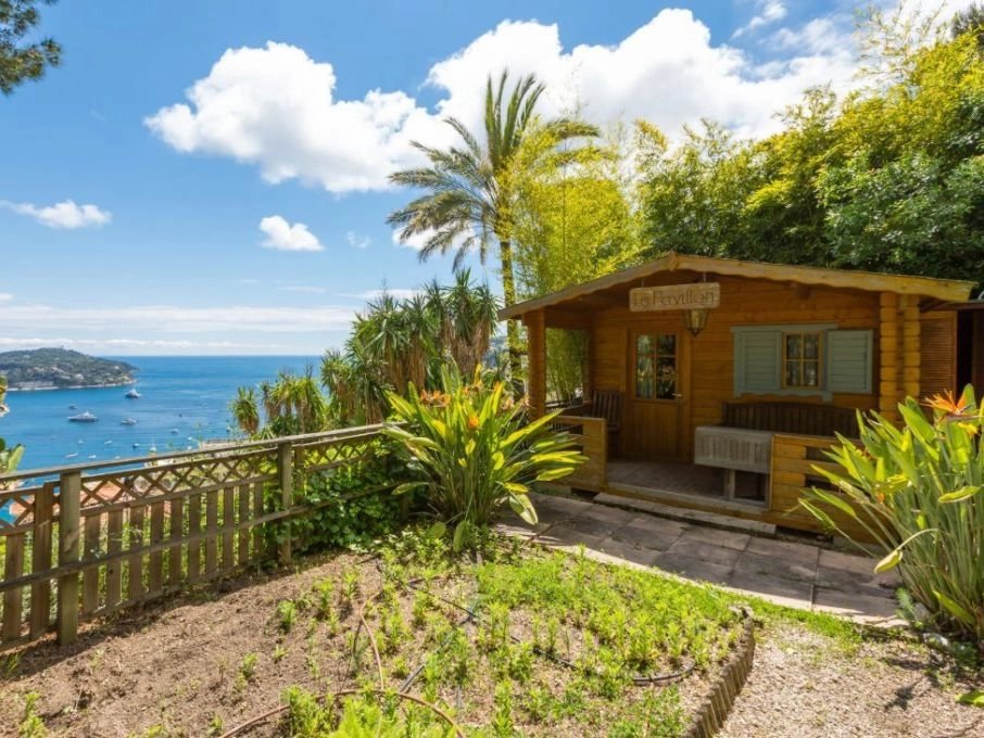 Villefranche-sur-Mer -  Charming villa with panoramic sea view