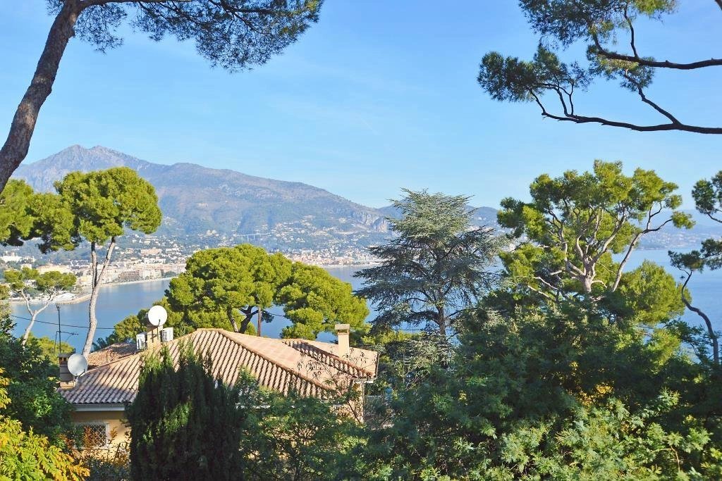 1071596-Mgnifique Villa à Roquebrune Cap Martin