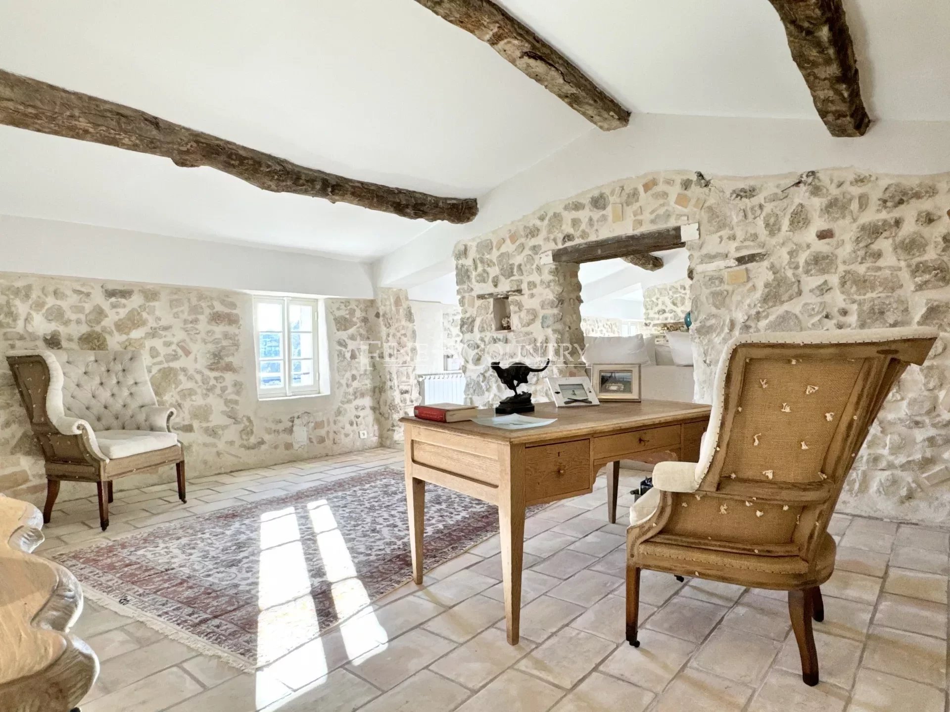 Photo of Villa in Chateauneuf de Grasse, Cote d'Azur, France