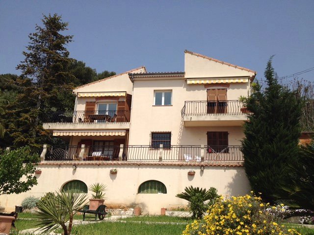 Villa Beausoleil € 2,000,000