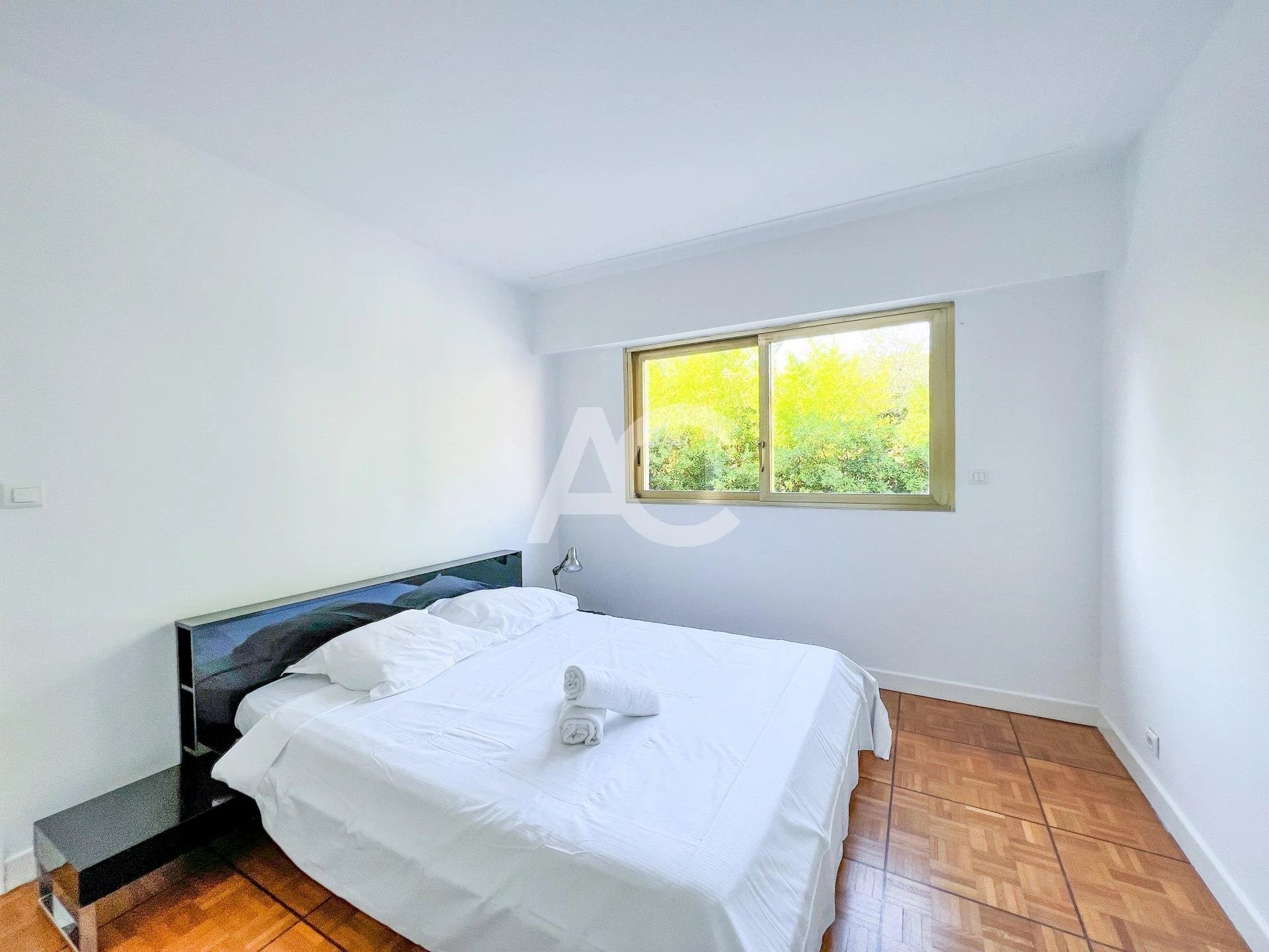 2 bedroom apartment 82 m² - Cap d'Antibes - Salis