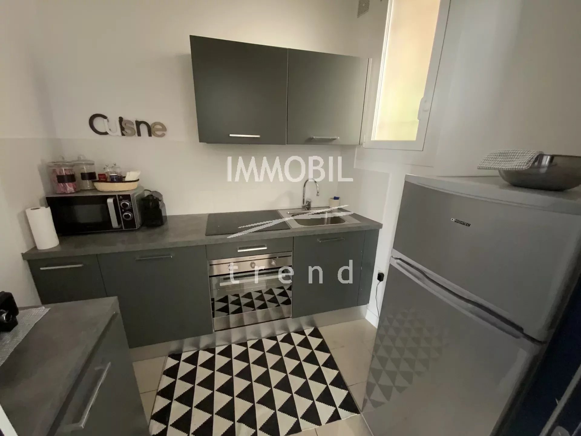 SOLE AGENT Menton Madone - 2 bedroom apartment with balcony for sale