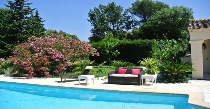 VERY COMFORTABLE VILLA ONLY 10 MN FROM THE PALAIS DES FESTIVALS