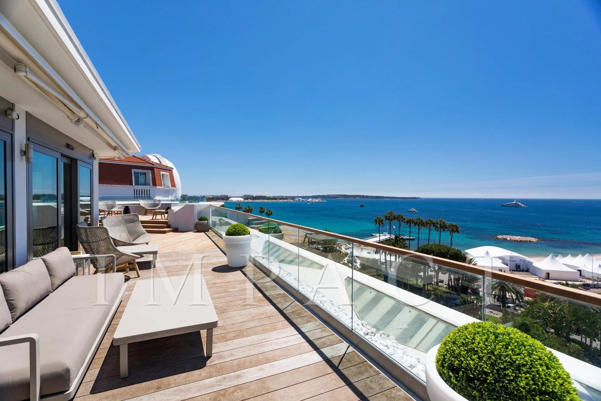 CANNES Penthouse Vacation Rental