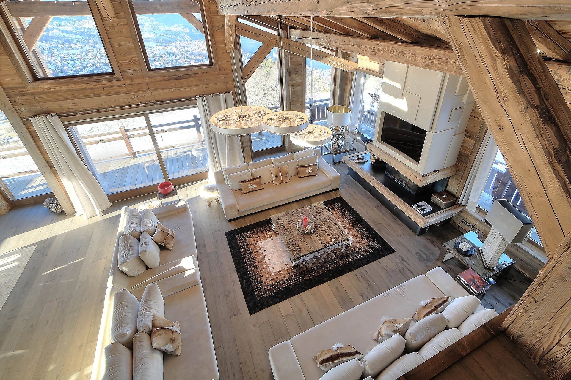 Living-room Natural light High ceiling Carpet Wooden floor