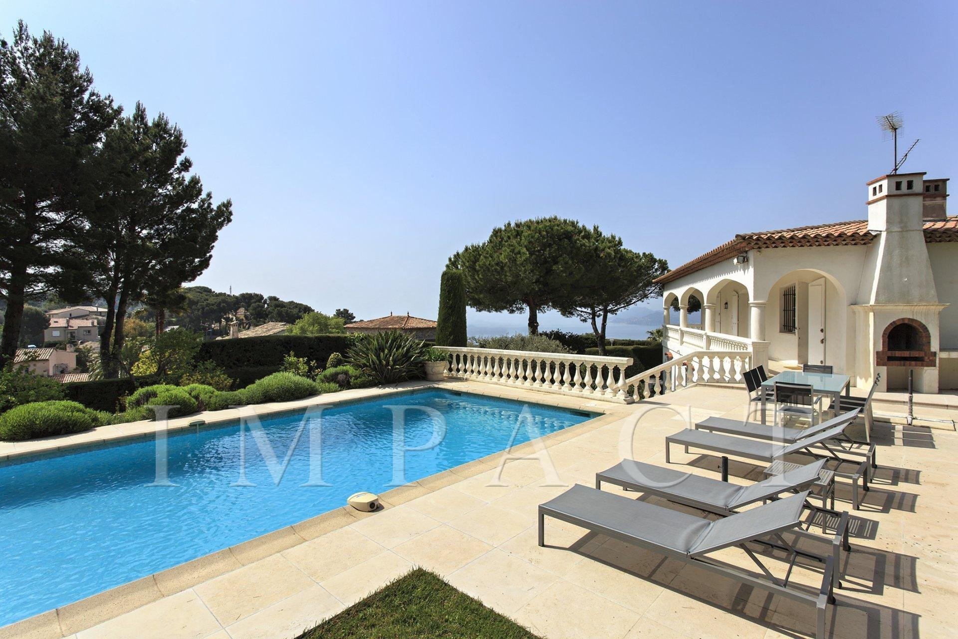 Villa for rent with pool sea view
