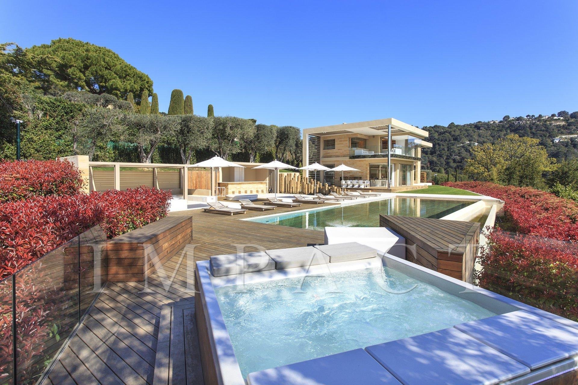 Magnifique villa contemporaine à louer à Cannes, Quartier Basse Californie