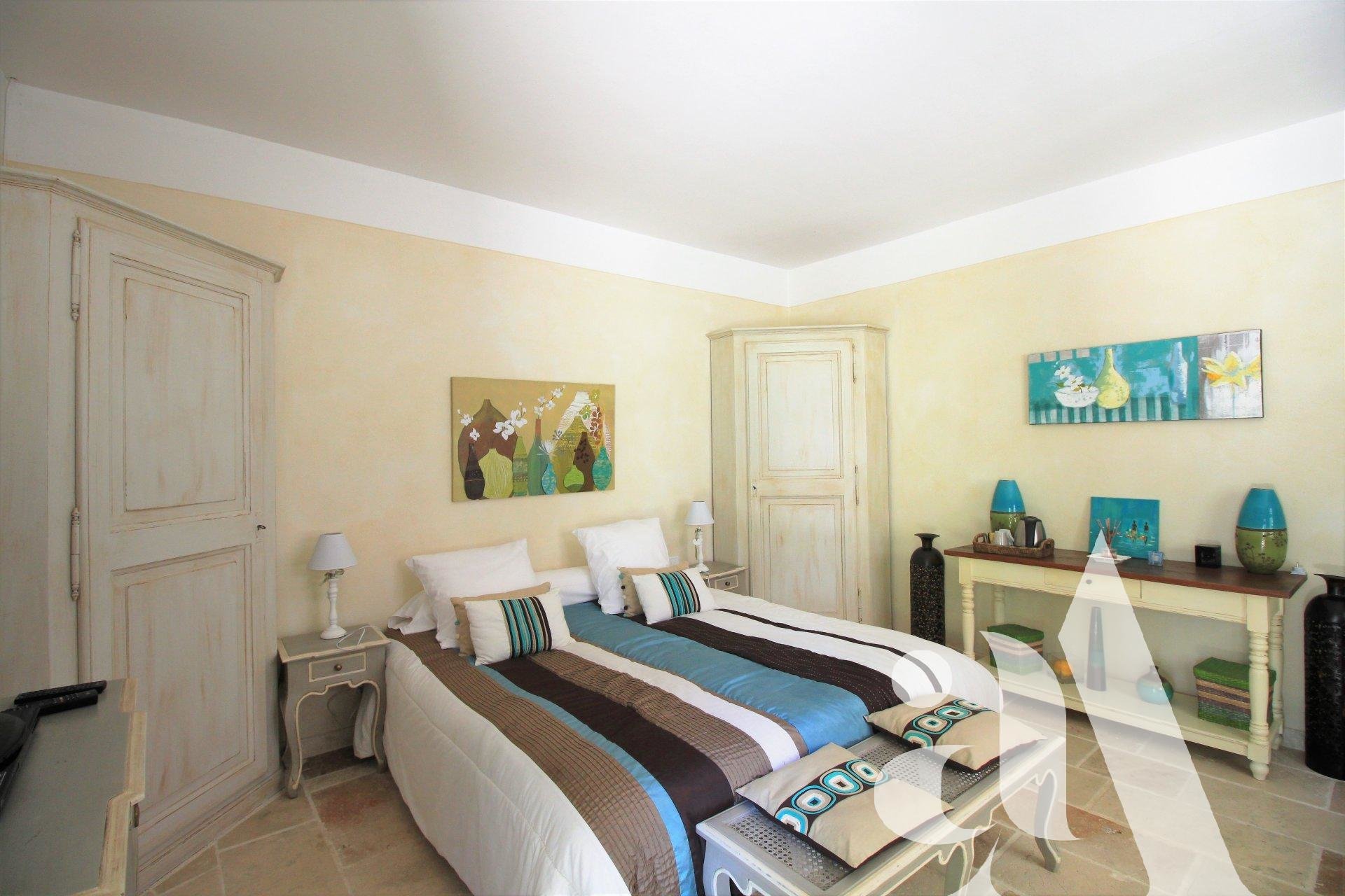 LE MAS DES PINS- Saint-Remy de Provence- Alpilles - 6 bedrooms
