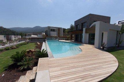 Ensemble de 12 villas de luxe avec piscine et vue panoramique mer