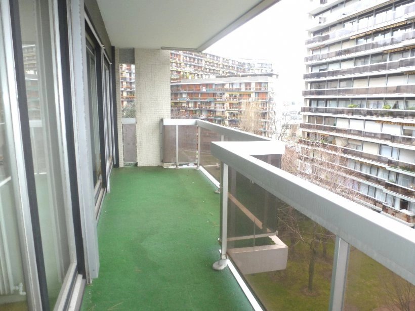 2p balcon terrasse Boulogne Nord (parking en supplément)