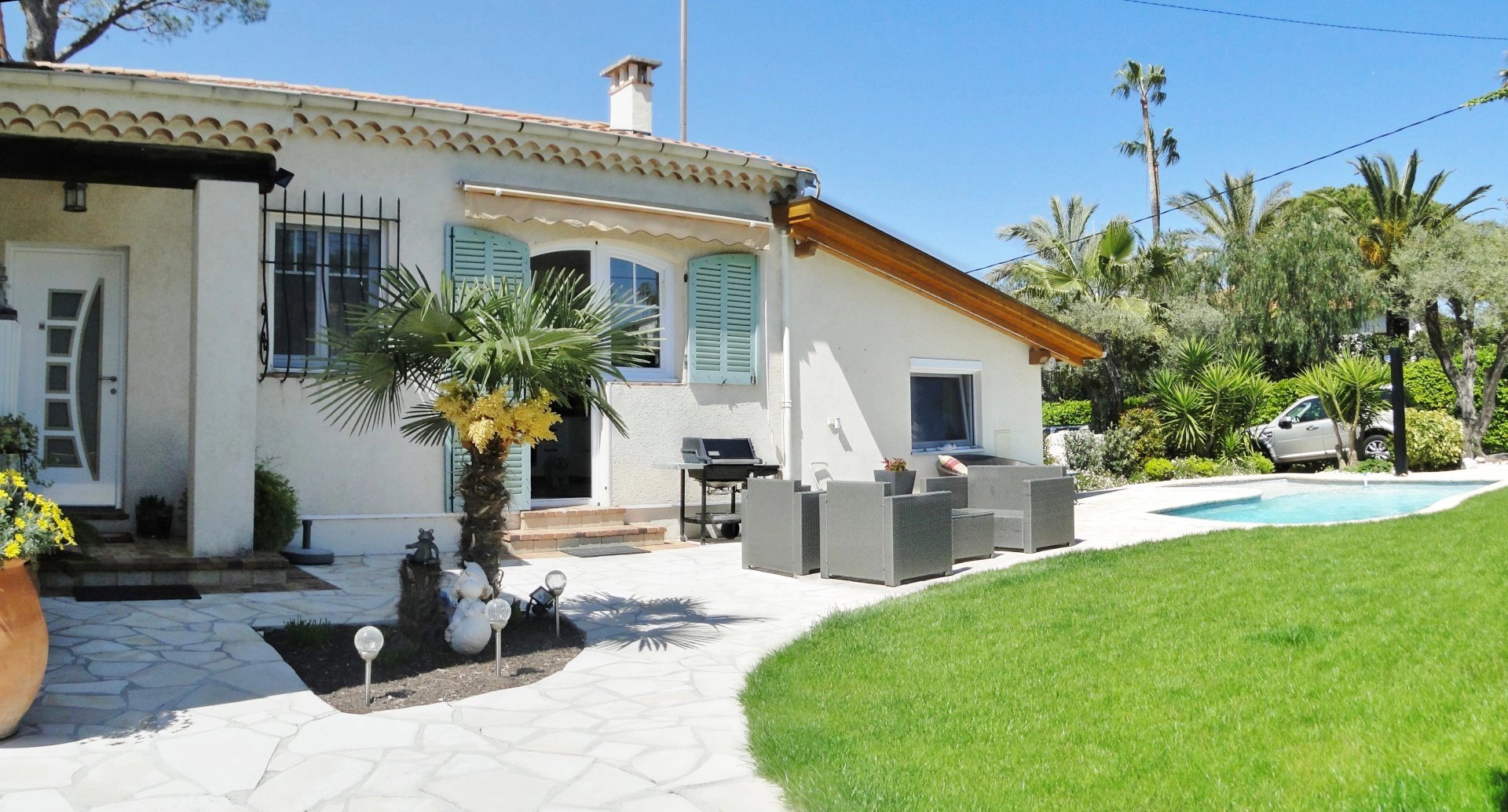 CHARMING VILLA TO RENT PER MONTH FOR SUMMER TIME