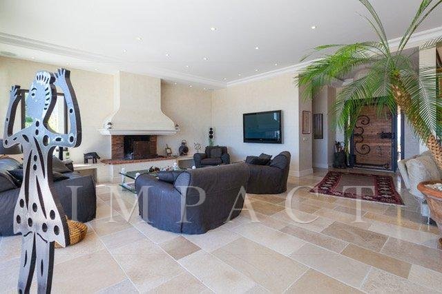 Property of exception to rent in Mougins